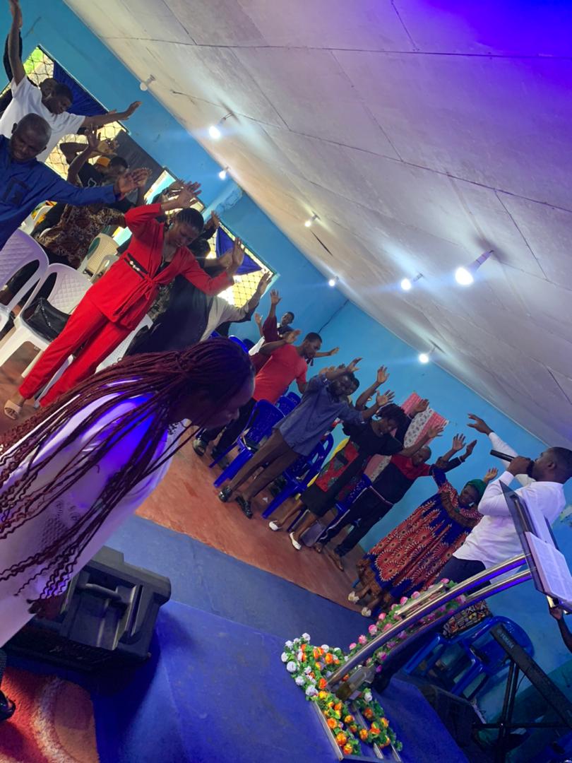 Sunday Prophetic Service